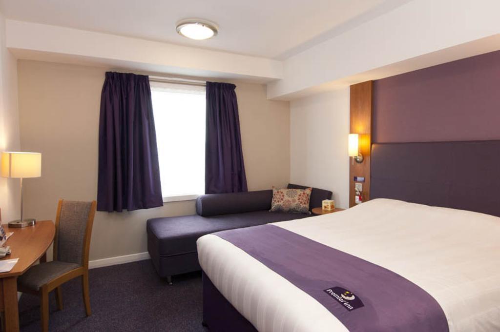 Premier Inn Norwich - Broadlands Park Thorpe St Andrew Esterno foto
