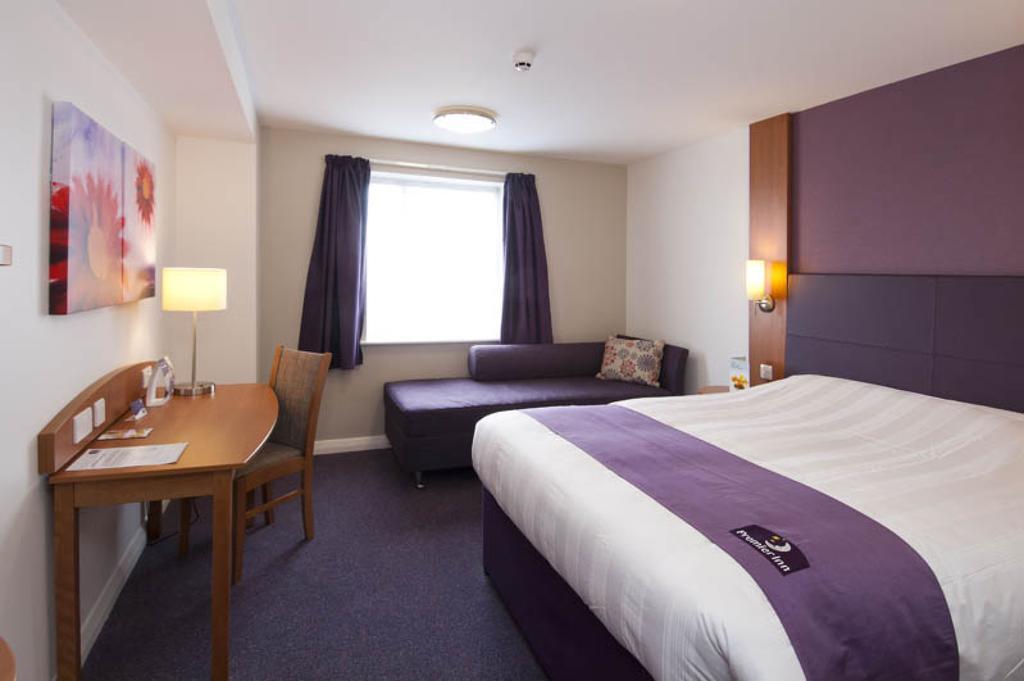 Premier Inn Norwich - Broadlands Park Thorpe St Andrew Esterno foto