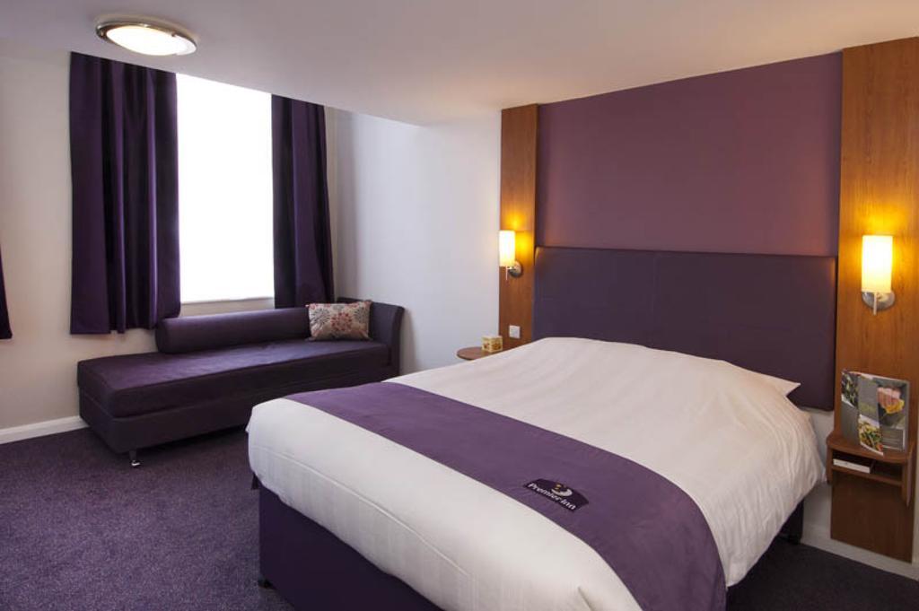 Premier Inn Norwich - Broadlands Park Thorpe St Andrew Esterno foto