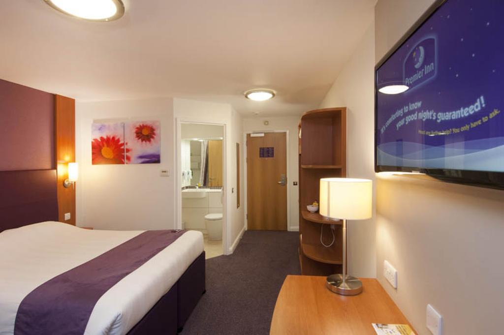 Premier Inn Norwich - Broadlands Park Thorpe St Andrew Esterno foto