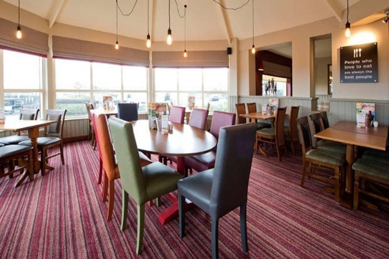 Premier Inn Norwich - Broadlands Park Thorpe St Andrew Esterno foto